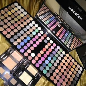 Miss Rose Eye Makeup Kit
